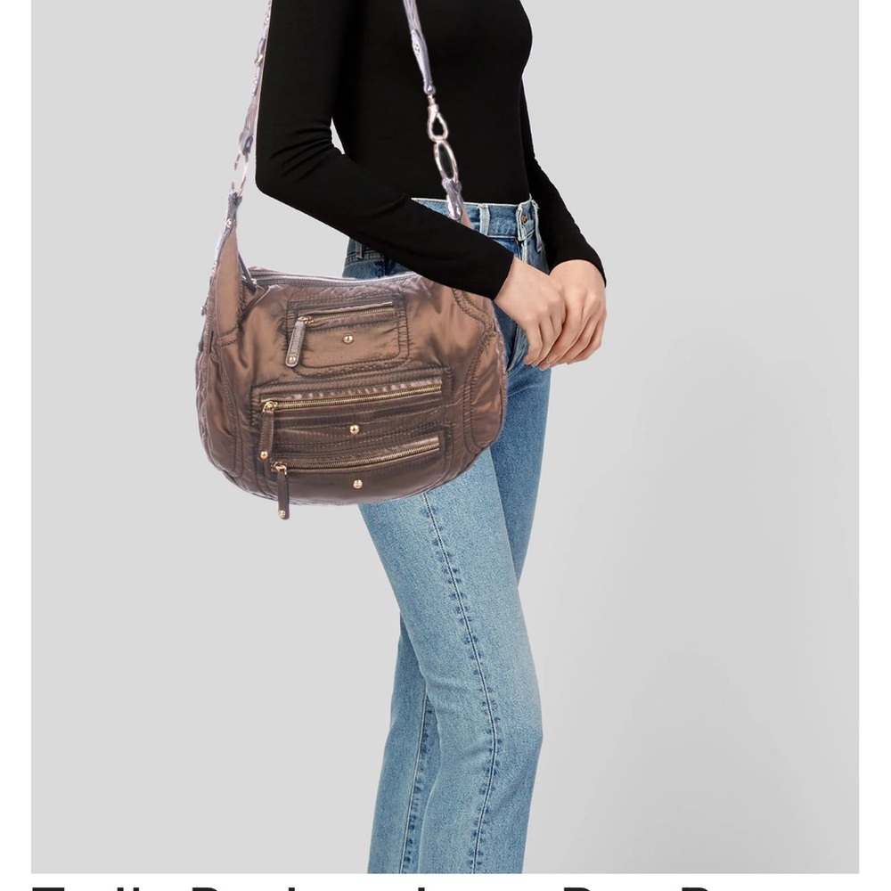 TOD'S Tan Leather Shoulder Bag - Picture 6 of 14